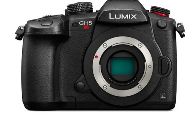 Corpo macchina Lumix GH5 S, pronto per catturare ogni dettaglio.