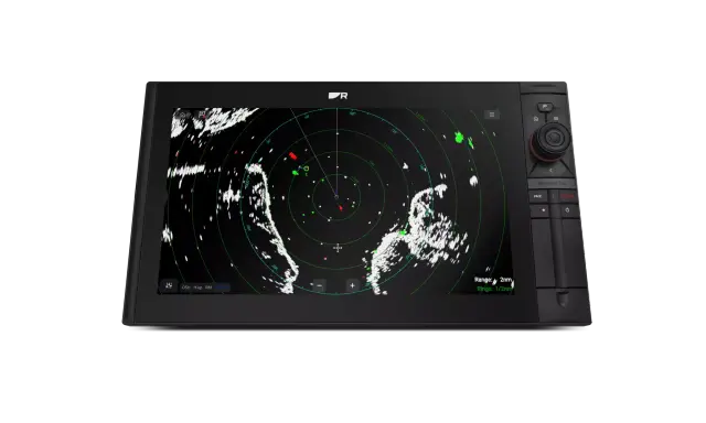 Écran de radar maritime affichant des échos blancs et verts, avec des cibles rouges. La portée est de 2 milles nautiques.