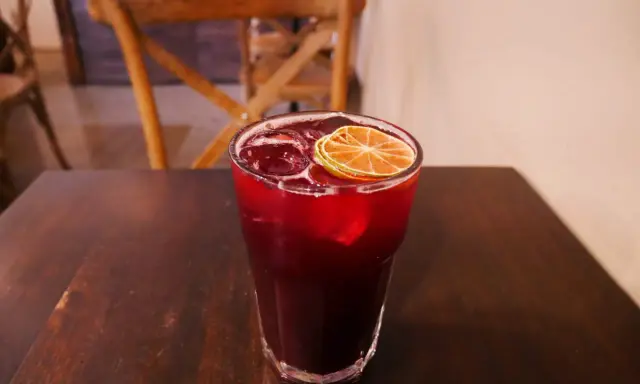 Bezpieczne drinki dla diabetyków: Pij świadomie, bez obaw!