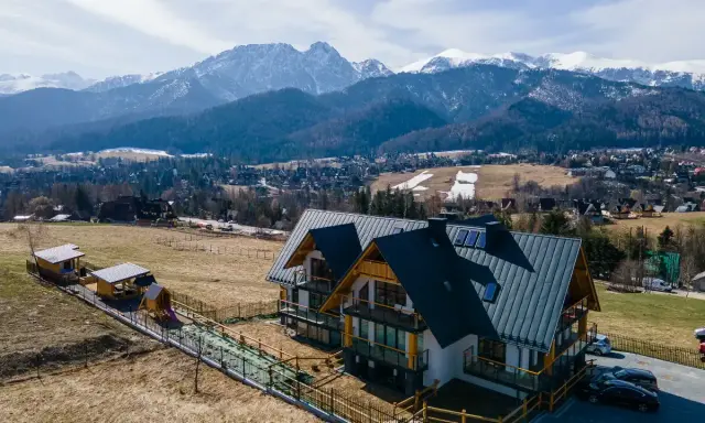 Butorowy Wierch noclegi: Jak wybrać idealny z widokiem na Tatry?