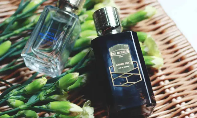 Perfumy Amber Sky: Ex Nihilo czy Sky & Co? Który wybrać?