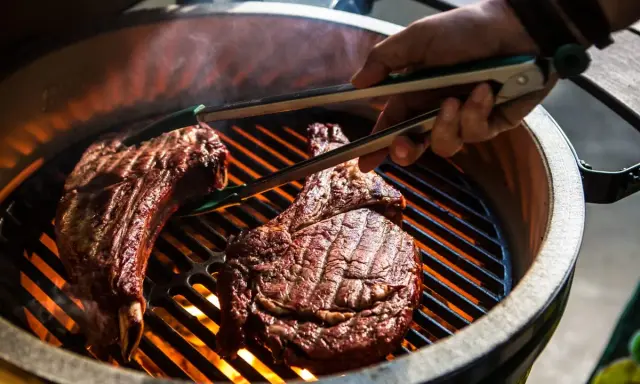 Viande grillée à la poêle : la recette facile pour un goût parfait