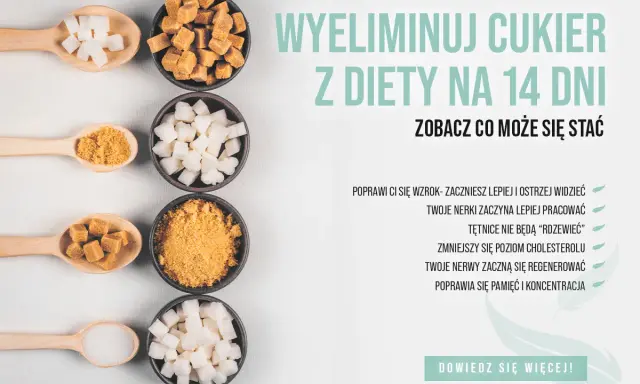Łyżki z różnymi rodzajami cukru: białym, brązowym i trzcinowym, obok miseczki z cukrem.