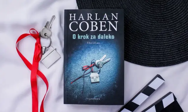 Klucze do domu, czerwona wstążka i thriller Harlana Cobena "O krok za daleko". Czy bohaterowie przekroczą granicę?