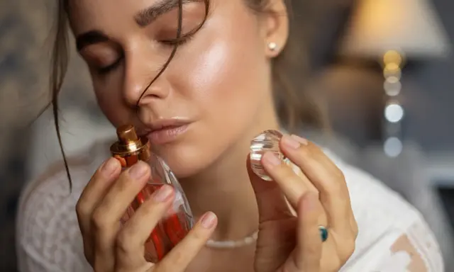 Perfumy refillable: Twój przewodnik po ekologicznym luksusie