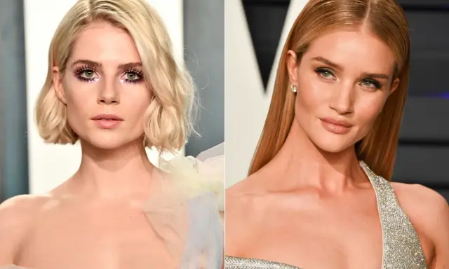 Dwie kobiety z modnymi blond włosami: jedna z krótką, falowaną fryzurą i błyszczącym makijażem, druga z długimi, prostymi włosami.