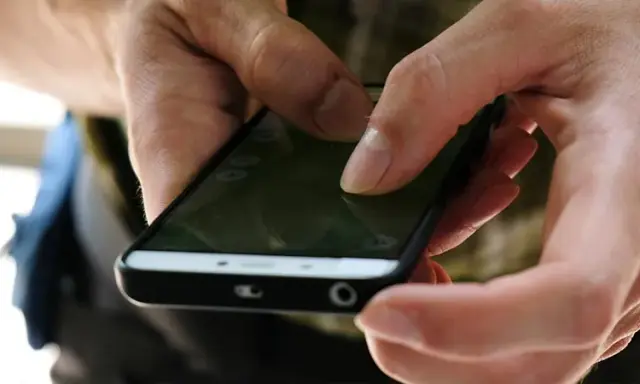 Jak włączyć przedni aparat w telefonie i co zrobić, gdy nie działa?