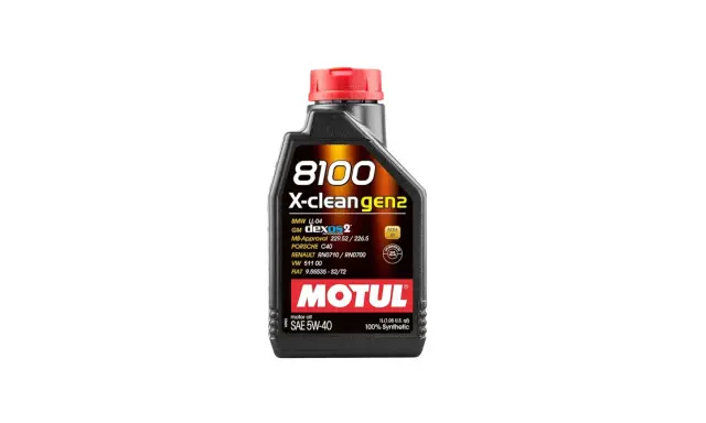 Butelka oleju silnikowego Motul 8100 X-clean gen2 SAE 5W-40.