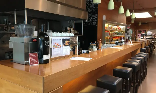 Freddies Hürth: Moderne Hausmannskost & mehr | Infos & Bewertungen