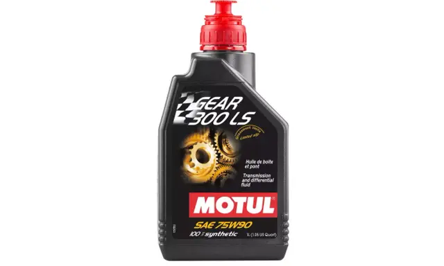 Olej przekładniowy Motul: Gear 300 czy Motylgear? Wybierz mądrze!