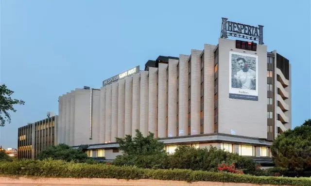 Hotel Hesperia Barcelona Sant Just: comodidad y cercanía a atracciones
