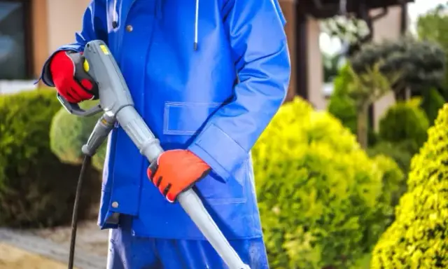 Myjka ciśnieniowa do detailingu: Jak wybrać idealną? Poradnik eksperta