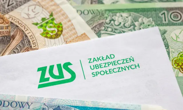 ZUS, czyli Zakład Ubezpieczeń Społecznych, na tle polskich banknotów. Czy to oznacza, że l4 co to jest, jest związane z pieniędzmi?