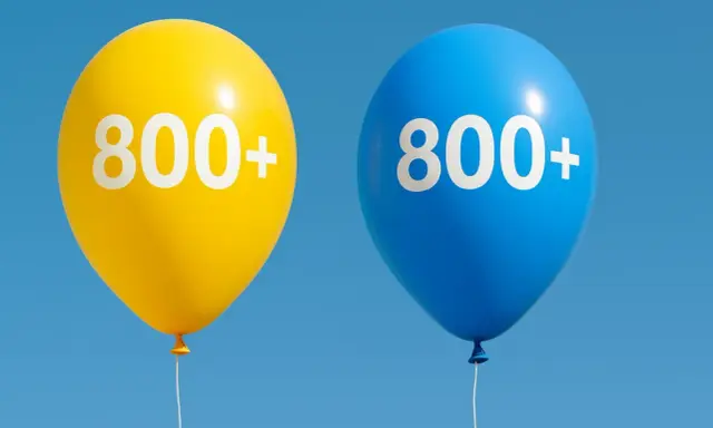 Dwa balony, żółty i niebieski, z napisem "800+". Kiedy złożyć wniosek o 800 plus?