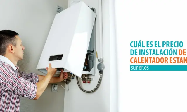 Técnico instala un calentador estanco. ¿Se puede instalar un calentador estanco en el exterior? Descubre el precio en suner.es.