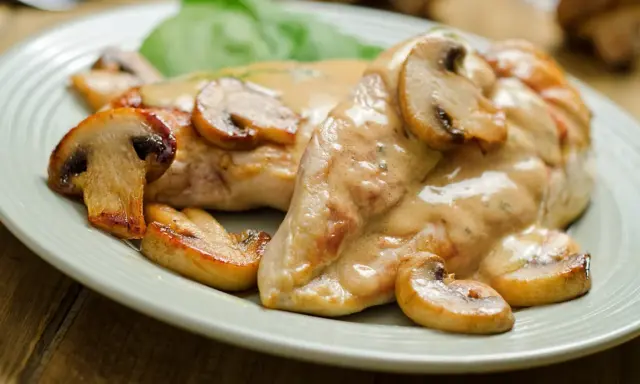 Pollo Sfizioso: Ricette Facili e Veloci per un Piatto Indimenticabile