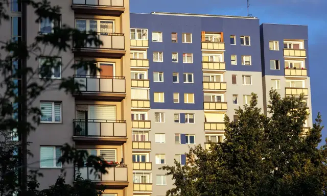 Jak sprzedać mieszkanie spółdzielcze? Uniknij błędów i zyskaj!