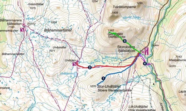 Karta över vandringsleder runt Storulvån. Markerade leder i rött, blått och grönt visar olika vandringssträckor.