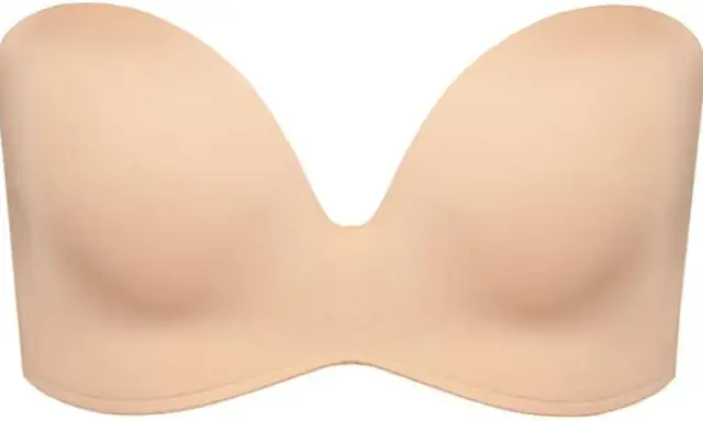 Reggiseno Wonderbra color carne, senza spalline, con scollatura profonda a V. Perfetto per abiti eleganti.