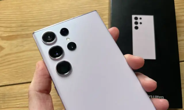 Telefon nie robi zdjęć? Rozwiąż problem aparatu krok po kroku!