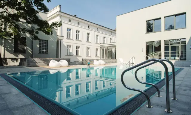 Hotel nad jeziorem Kujawsko-Pomorskie: Gdzie wypocząć idealnie?