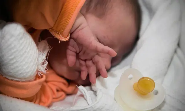 Adopcja z Okna Życia: Czy skrócisz drogę? Odkryj fakty!