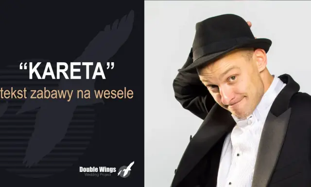 Uśmiechnięty mężczyzna w czarnym fraku i kapeluszu, gotowy na zabawną weselną kareta.