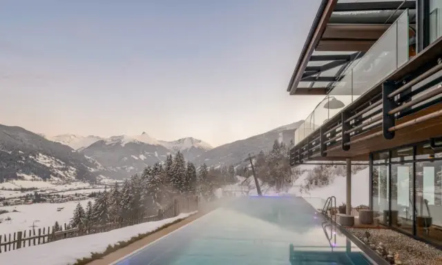 Hotel Goldener Berg: Luxus & Erholung auf 1.750m | Ihr Guide