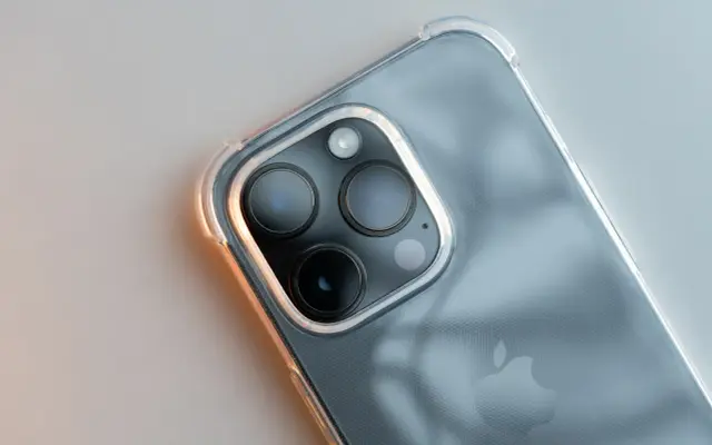 Jak sprawdzić iPhone'a? 15 min, które oszczędzą tysiące!