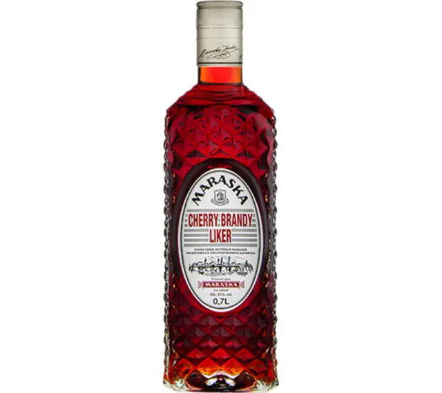 Butelka Maraska Cherry Brandy Liker, tradycyjny alkohol z Chorwacji, o intensywnym, wiśniowym kolorze.