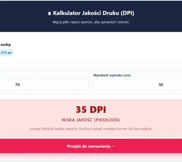 Kalkulator DPI pokazuje, że przy rozmiarach 70x50 cm wydruk będzie miał niską jakość 35 DPI.