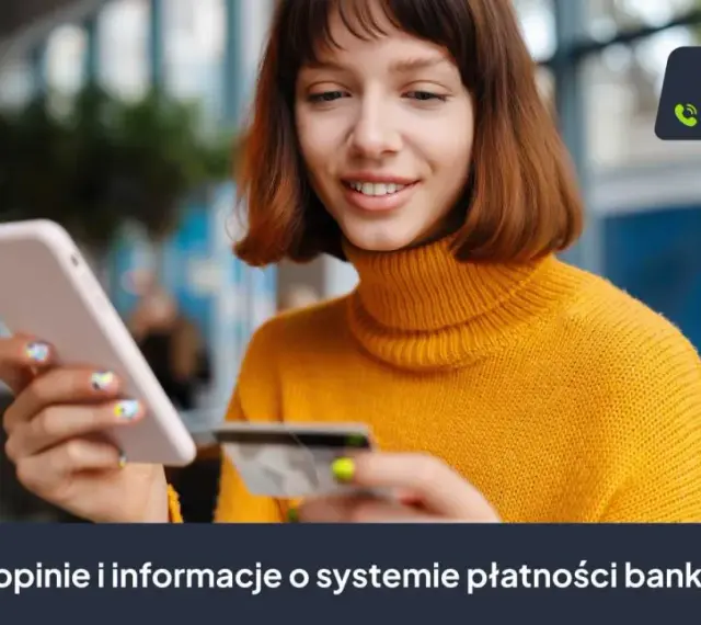 Uśmiechnięta dziewczyna z kartą płatniczą w dłoni i telefonem. imoje - opinie i informacje o systemie płatności banku ING.
