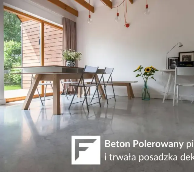 Nowoczesne wnętrze z jadalnią i biurkiem, gdzie króluje beton polerowany w domu, tworząc elegancką i trwałą posadzkę.