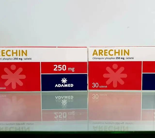 Dwie paczki leku Arechin (hydroksychlorochina) 250 mg od Adamed, każda zawiera 30 tabletek.