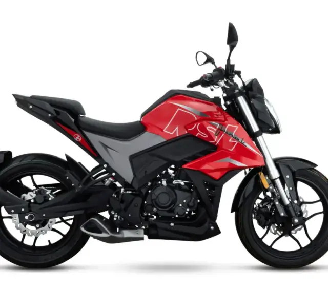 Sportowy motocykl w kolorze czerwono-szarym, idealny na pierwsze prawo jazdy a1.