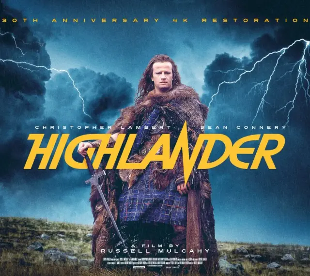 Christopher Lambert jako nieśmiertelny highlander z mieczem, na tle burzowego nieba z piorunami.