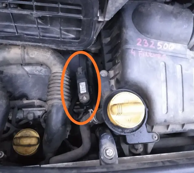 Czujnik ciśnienia doładowania w Renault, potencjalna przyczyna błędu dtc p2263.