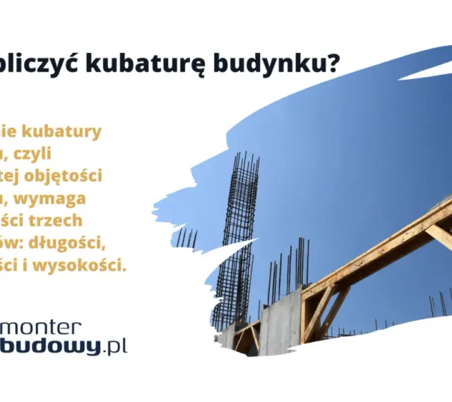 Obliczanie kubatury budynku wymaga znajomości jego wymiarów. Widoczna konstrukcja betonowa i drewniana szalówka zapowiadają budowę.