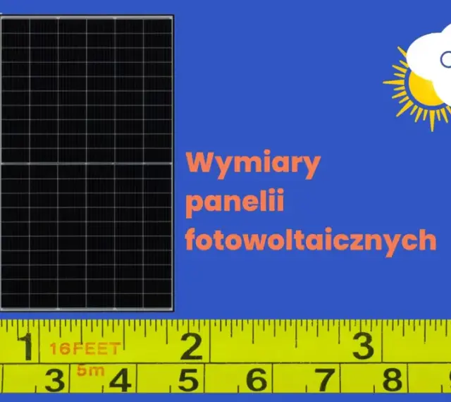 Miarka mierzy wymiary paneli fotowoltaicznych. Logo OTOVO z chmurką i słońcem.