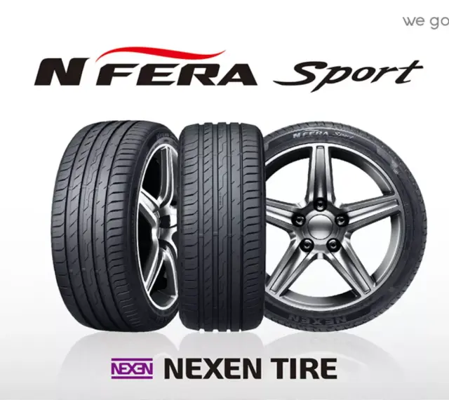 Nexen Tire to firma produkująca opony. Na zdjęciu trzy opony N Fera Sport, jedna z felgą.