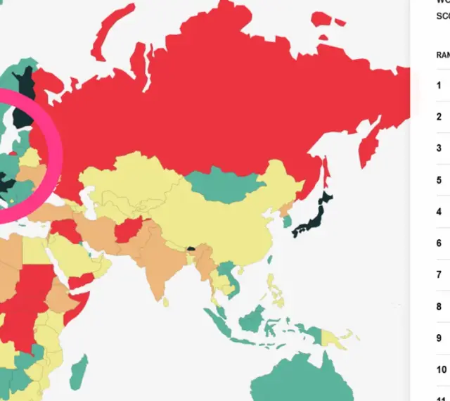 Mapa świata z zaznaczonymi krajami. Islandia jest na pierwszym miejscu jako najbezpieczniejszy kraj na świecie.