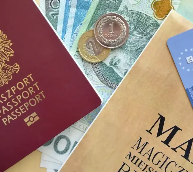 Paszport, polskie banknoty i monety, karta EKUZ. Czy do Holandii potrzebny jest paszport? Sprawdźmy!