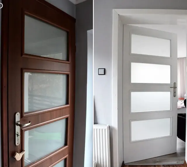 Przed i po: ciemnobrązowe drzwi wewnętrzne z przeszkleniami przemalowane na biało.