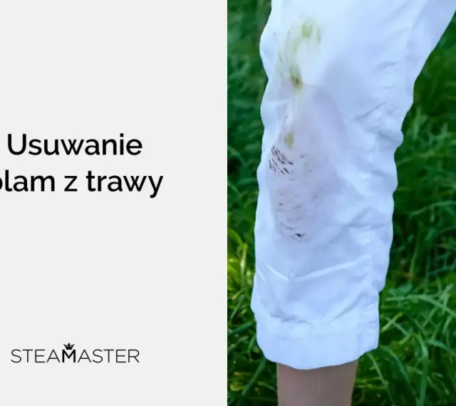 Białe spodnie z zielonymi plamami trawy. Dowiedz się, czym sprać trawę i przywrócić ubraniom nieskazitelny wygląd.