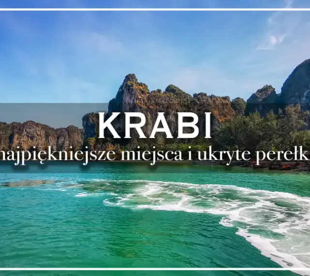 Krabi: najpiękniejsze miejsca i ukryte perełki. Widok na turkusową wodę i skaliste wybrzeże Ao Nang Beach w Tajlandii.