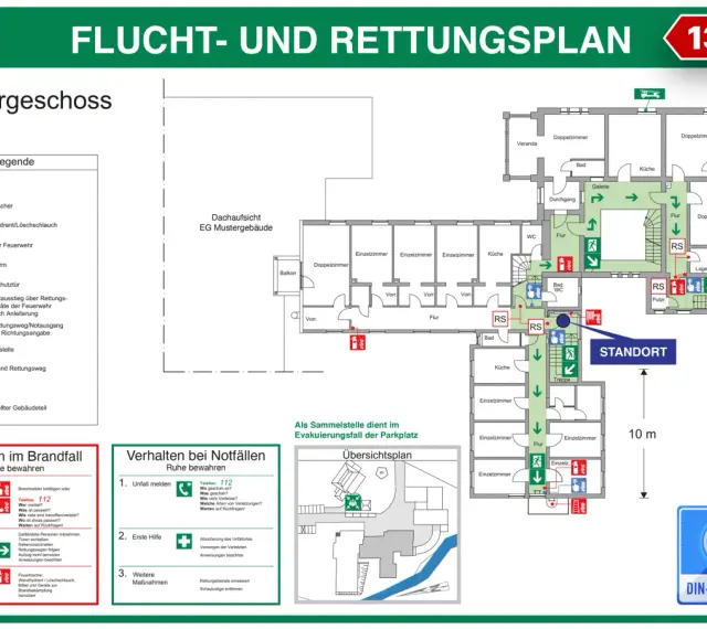 Flucht- und Rettungsplan mit Symbolen für Feuerlöscher, Rettungswege und Notausgänge. Ein Hinweis auf die Gefahren von Flusssäure ist nicht ersichtlich.