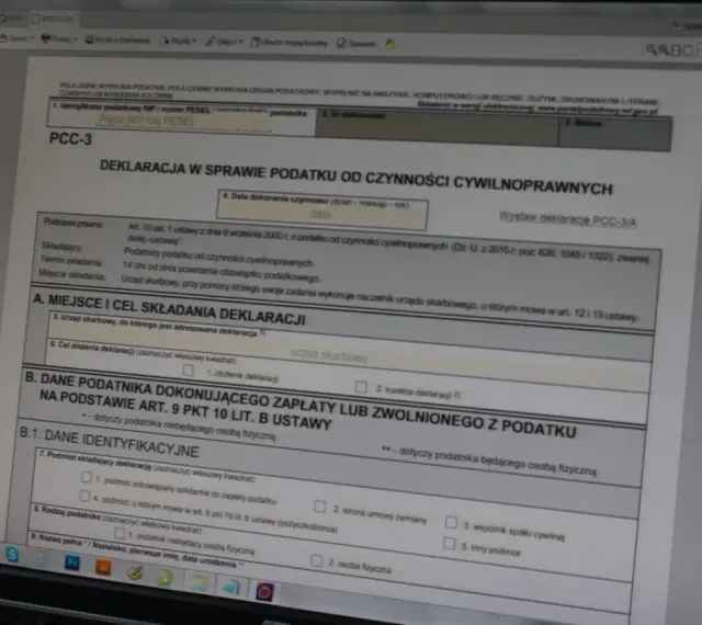 Formularz PCC-3 do rozliczenia podatku od kupna samochodu. Wypełnianie deklaracji podatkowej.