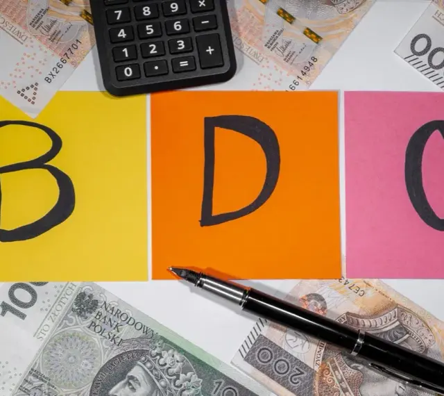 BDO - czy to Ty musisz się martwić o podatki? Kalkulator i pieniądze sugerują, że warto to sprawdzić.