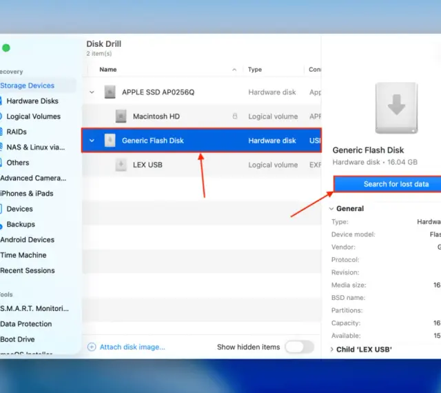 Program Disk Drill pokazuje listę urządzeń, w tym "Generic Flash Disk". Kliknij "Search for lost data", aby odzyskać dane.