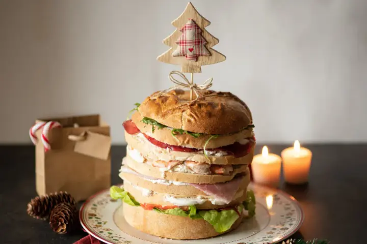 Panettone Gastronomico: Idee Farciture, Preparazione e Consigli